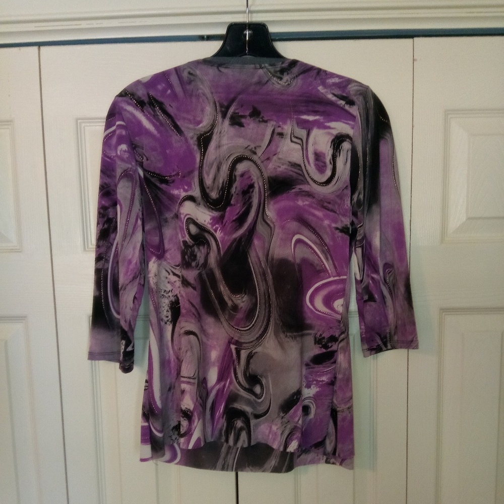 KEREN Hart Layer-look Shell Top - Picture 4 of 5